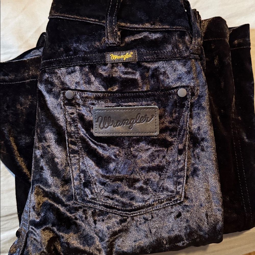 Wrangler Retro Velvet Bell Bottoms